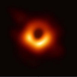 人类首张黑洞照片