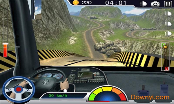 模拟山地巴士驾驶游戏