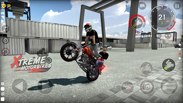 極限摩托車(chē)無(wú)限金幣版 v2.4 0