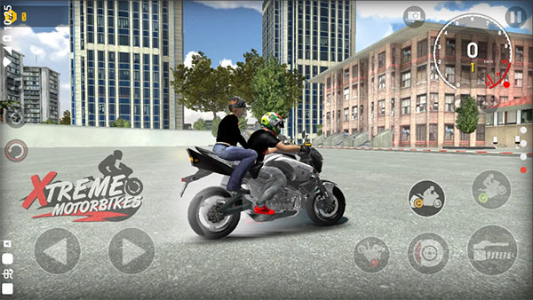 極限摩托車(chē)無(wú)限金幣版 v2.4 2